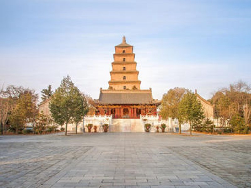 西安累積回灌點(diǎn)約二百六十九個(gè)標(biāo)準(zhǔn)游泳池的水量對(duì)大雁塔進(jìn)行“改斜歸正”
